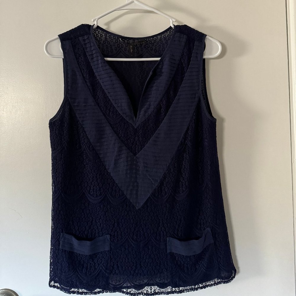 Elegant BGBG Top